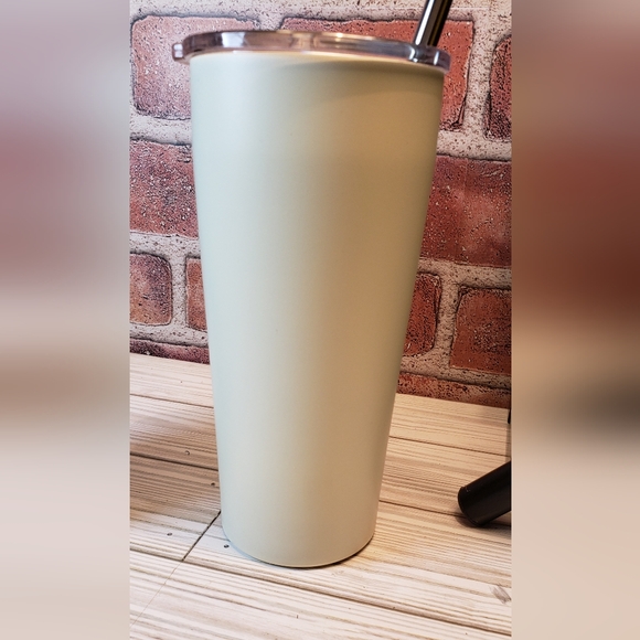 20 oz. Off-White Stainless Steel Double Wall Tumbler with Bus Driver Decal NWT - Picture 2 of 7